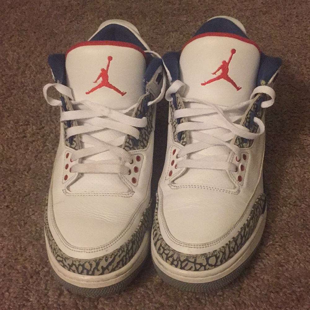 Jordan 3s true blue